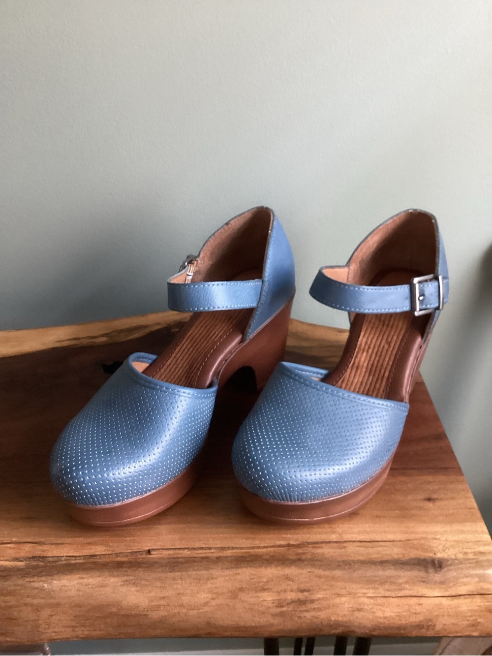 BOC Blue Mary Jane Platform Heels with Ankle Strap Size 6